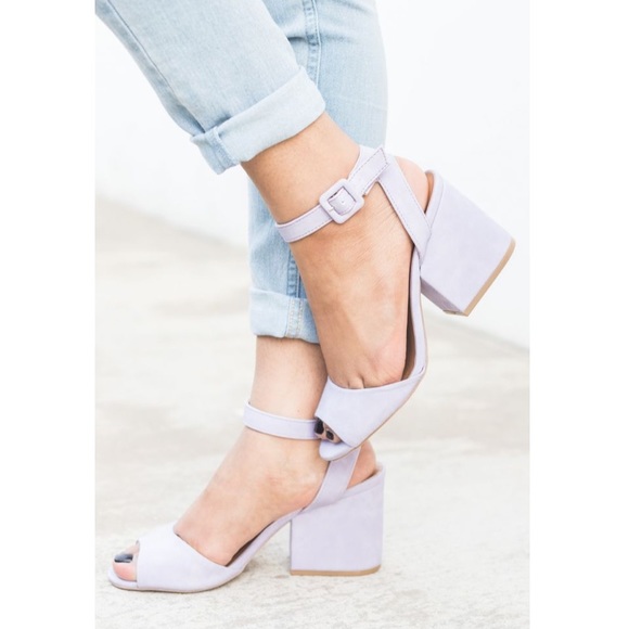 Qupid Shoes - Last 10 Qupid ankle strap chunky HEEL lilac sandal